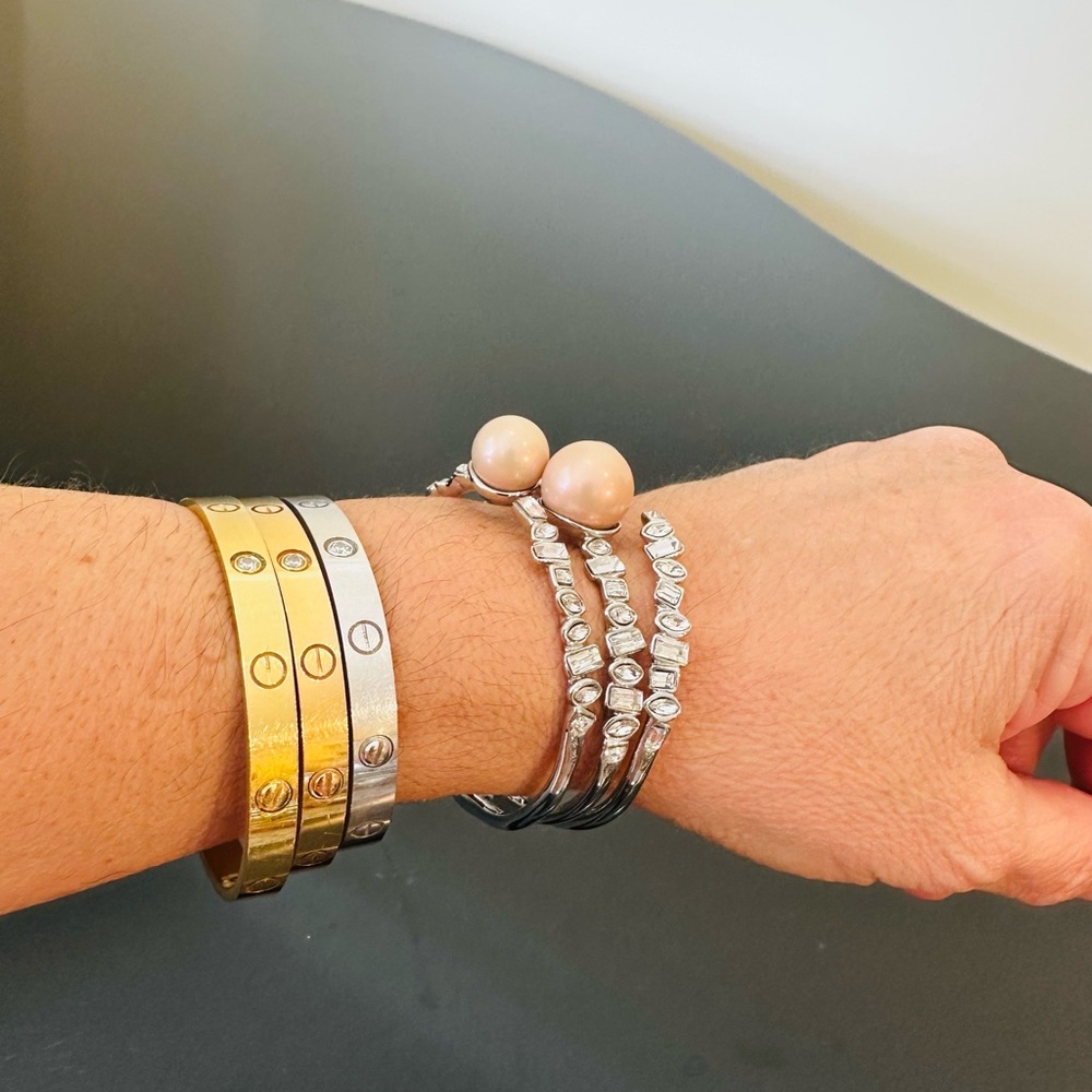 Alexis Bittar RARE Luxury authentic formal pearl Crystal Statement Cuff/Bracelet - Picture 5 of 17